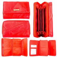 4617 RED MULTI-PATCH LEATHER PURSE W/MULTIPLE CARD SLOTS